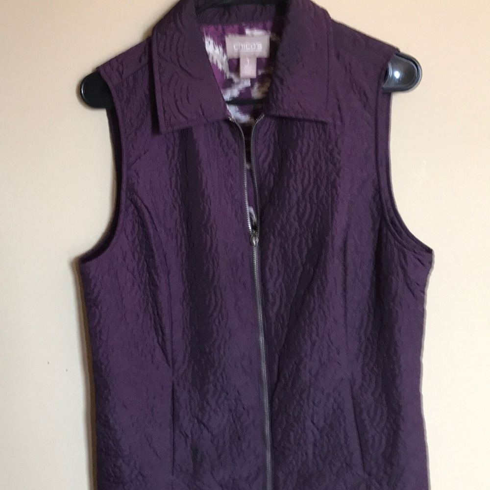 Chico’s Lightweight quilted Vest